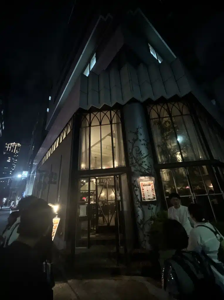 Café La Bohème 新宿御苑店