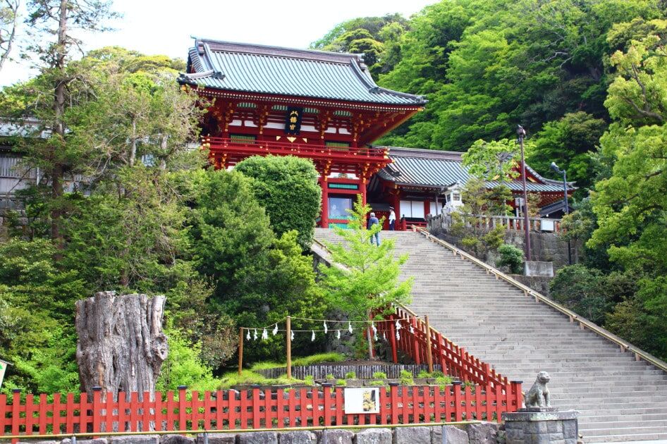 鶴岡八幡宮本宮樓門與大石段