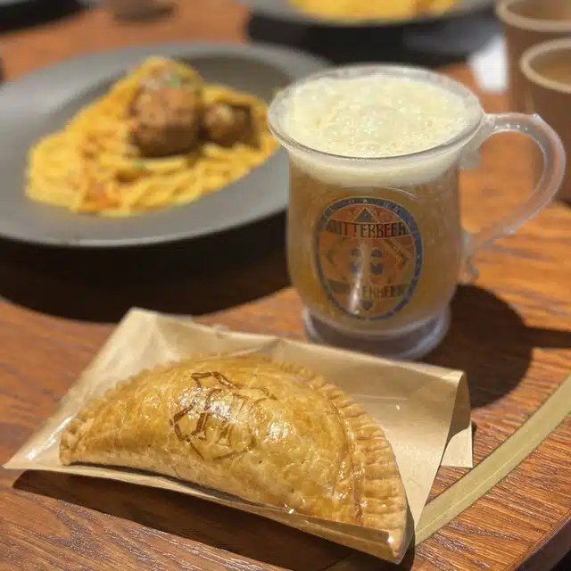 奶油啤酒吧 (Butterbeer Bar) 料理
