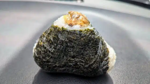 飯糰屋丸豐 (おにぎり屋 丸豊)