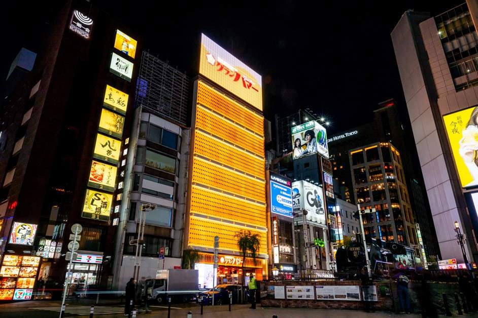 A Palace of Luxury in Shimbashi! We Explored the Astonishing Food, Entertainment, and Leisure at Grand Hammer! | VISIT MINATO CITY - Tokyo Minato City Travel & Tourism Association