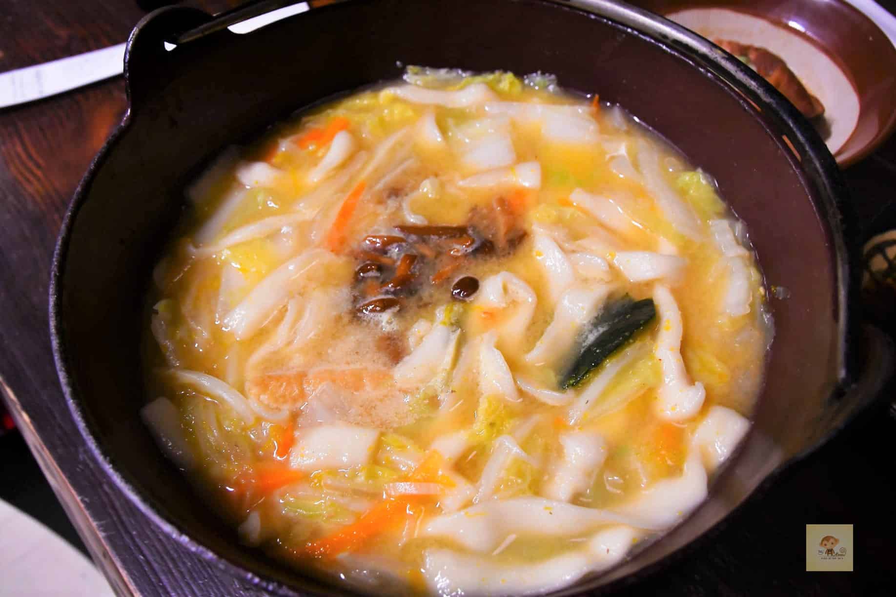 餺飥麵:不動茶屋 河口湖店