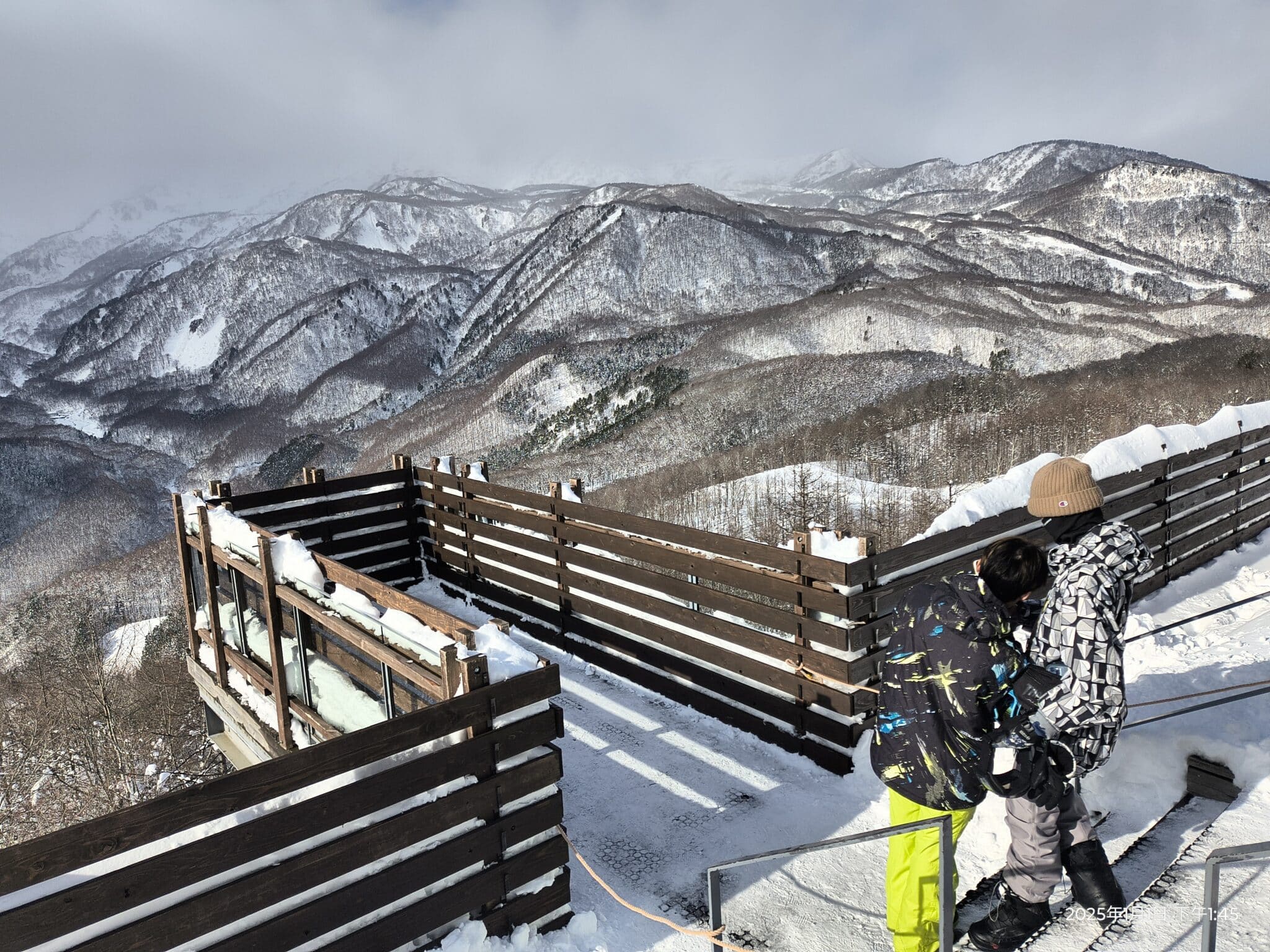 白馬岩岳滑雪場