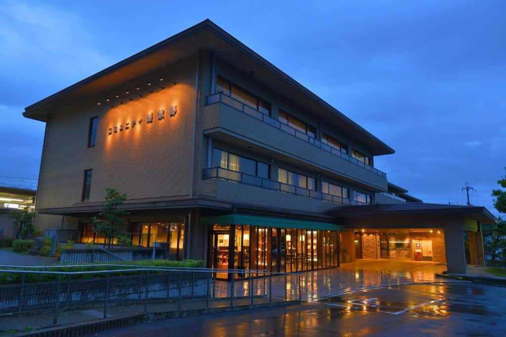 嵯峨嵐山比納里奧飯店