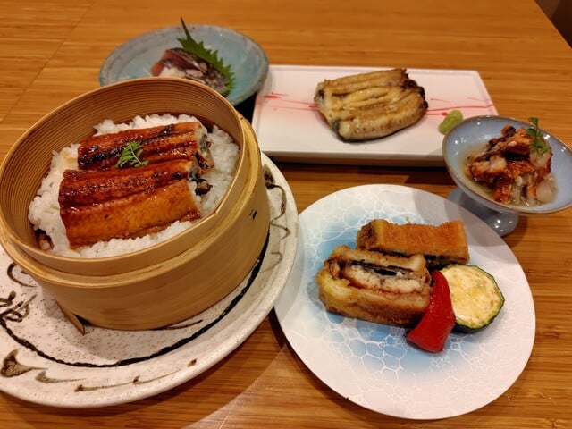 豐洲市場 仲通り 料理
