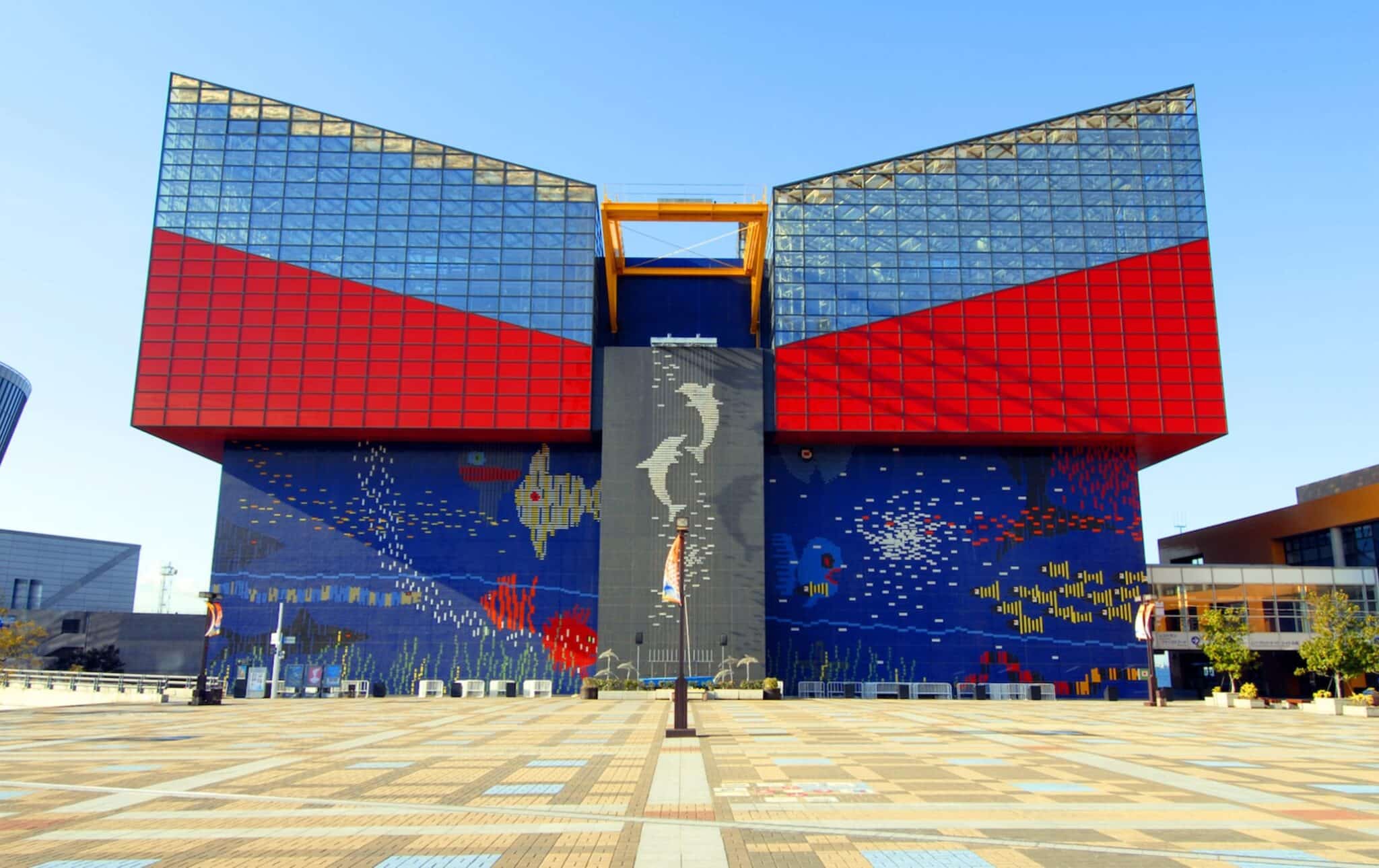 Osaka Aquarium Kaiyukan | Travel Japan - Japan National Tourism Organization (Official Site)