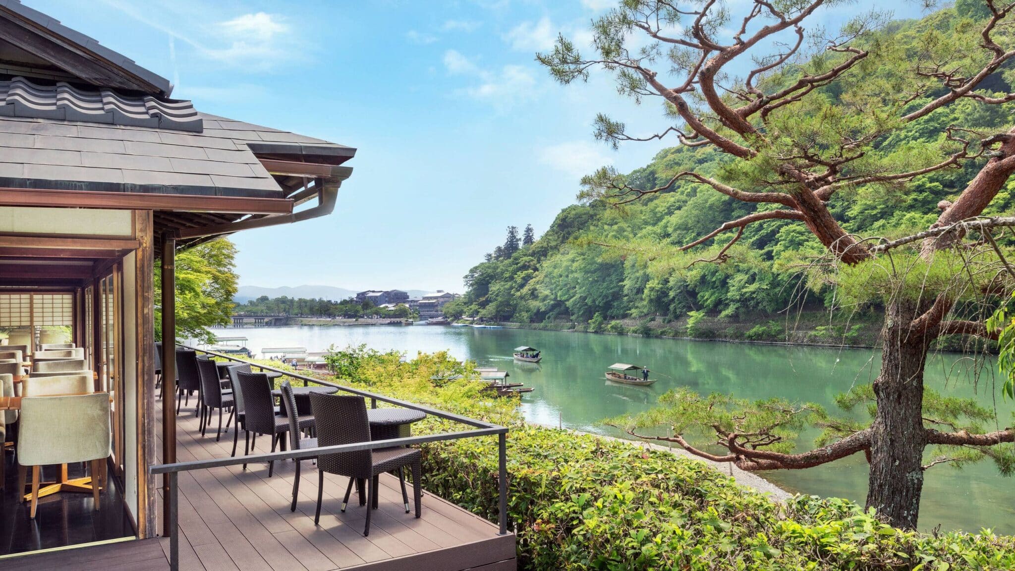 2026嵐山住宿攻略：精選5間高評價溫泉飯店推薦，竹林渡月橋一次滿足｜房價比較、設施亮點全解析