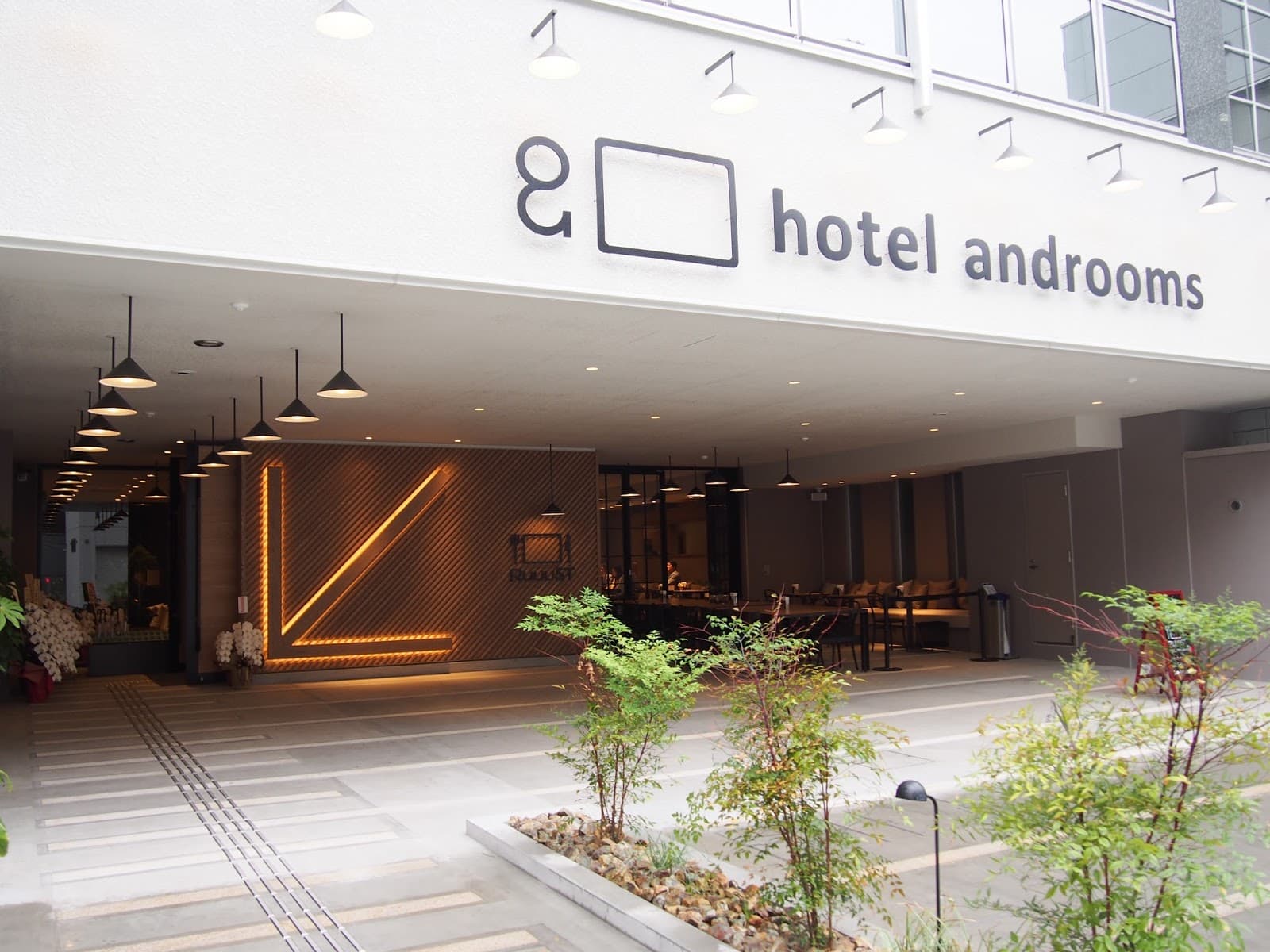 hotel androoms大阪本町