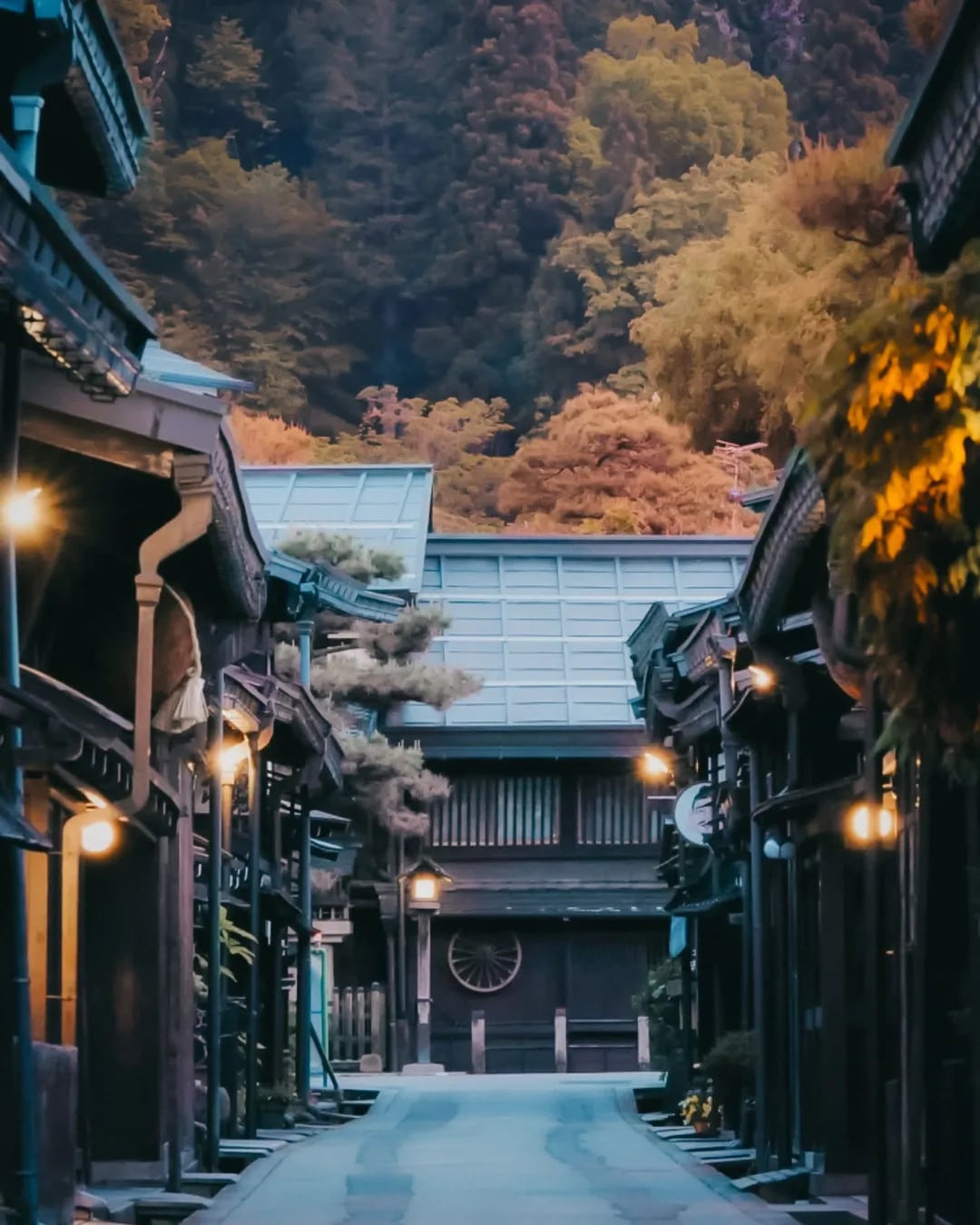 Takayama Old Town - Japan - Rexby