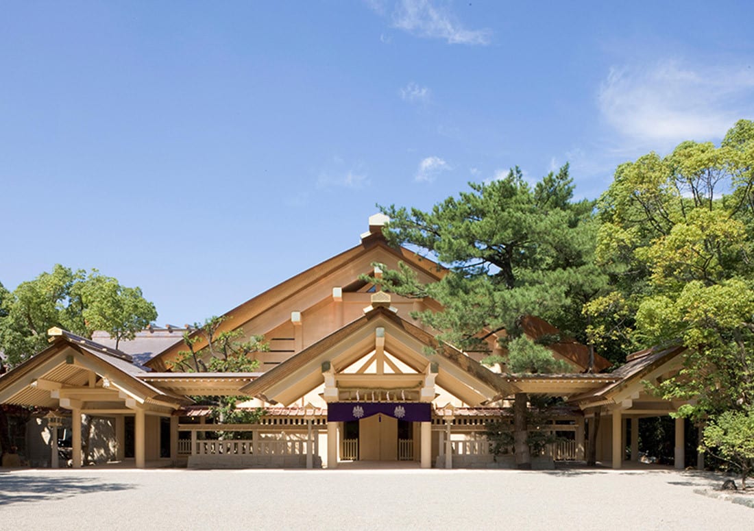 熱田神宮本宮