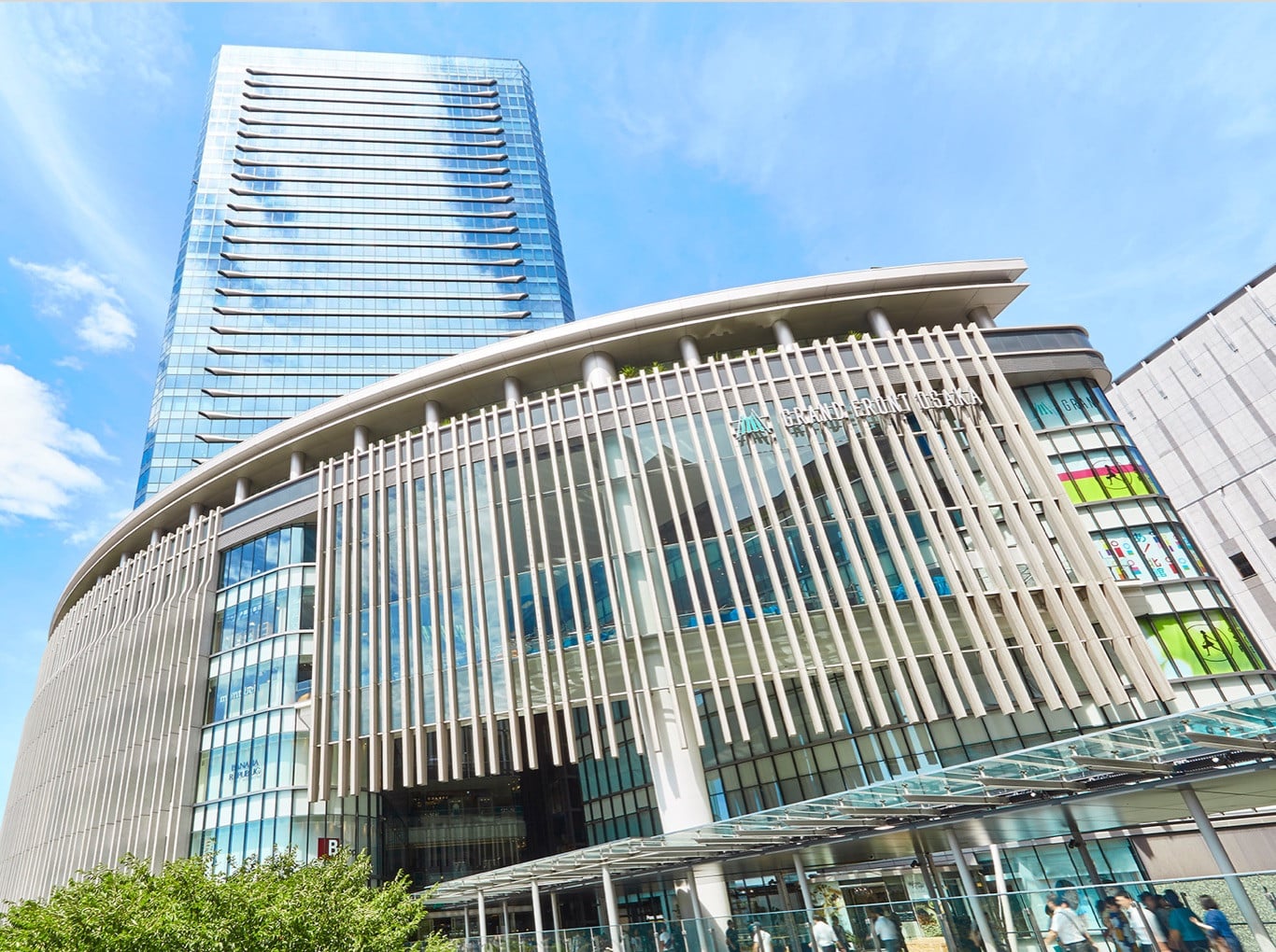 Grand Front Osaka：結合購物餐飲與知識體驗的複合式地標