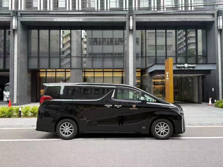 Japan Fireworks Festival Point-to-Point Private Transfer | Transfers for Nagaoka, Omagari, Kawaguchiko, Lake Suwa, Lake Toya and Other Fireworks Festivals