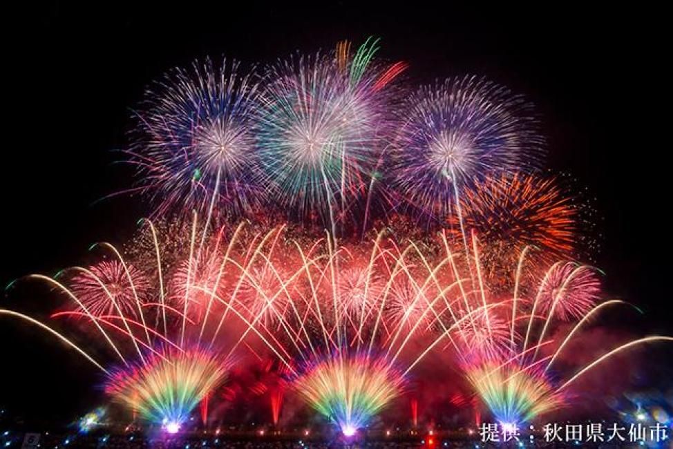 Omagari Fireworks Festival 2-day 1-night sightseeing Shinkansen tour | Includes viewing seat, stay at Yura Onsen Yaotome Ryokan, and Zao Okama sightseeing [departing Tokyo Station]