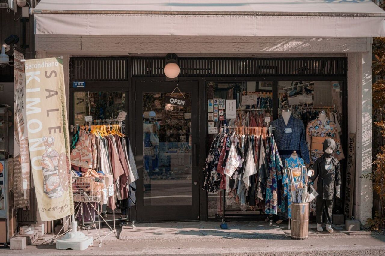 Harajuku Chicago京都店二手衣挖寶體驗：日本連鎖古著龍頭的實戰採購課