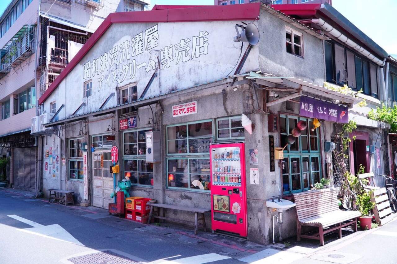 復古雜貨鋪與五金店:挖寶昭和年代日常用品