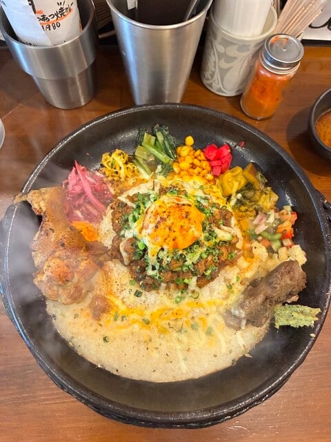 矢場とん與味仙