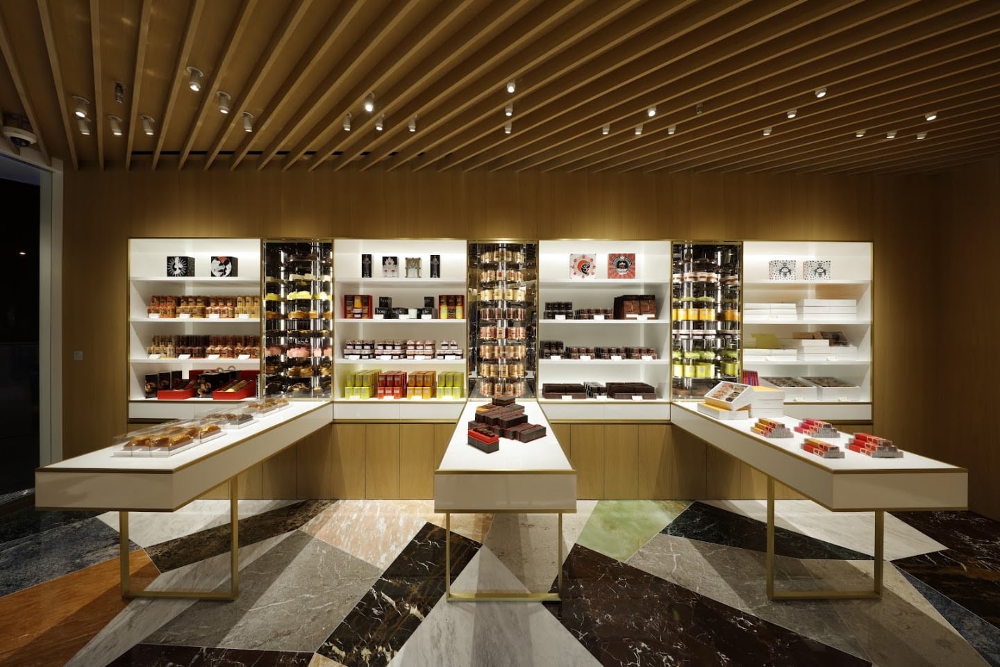 Pierre Hermé Paris 青山店