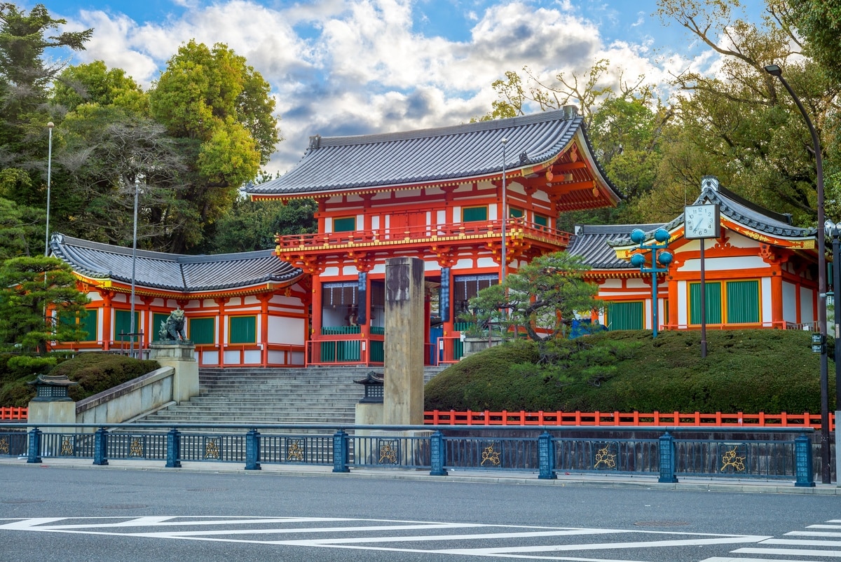 Yasaka Shrine Kyoto: Gion Lantern Festival & 24/7 Free | JeePe - Japan Travel Guide