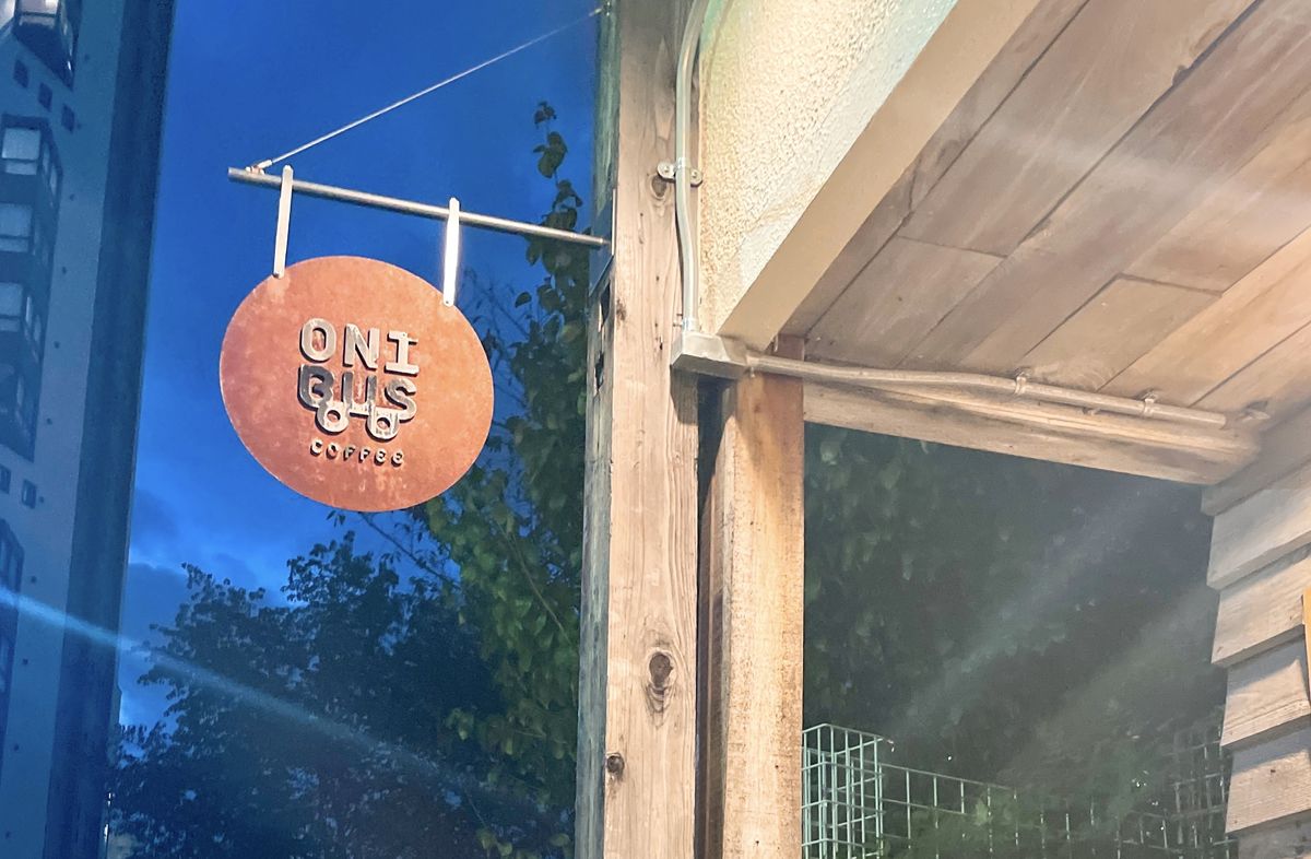 Onibus Coffee 中目黑本店：職人烘焙的咖啡朝聖地