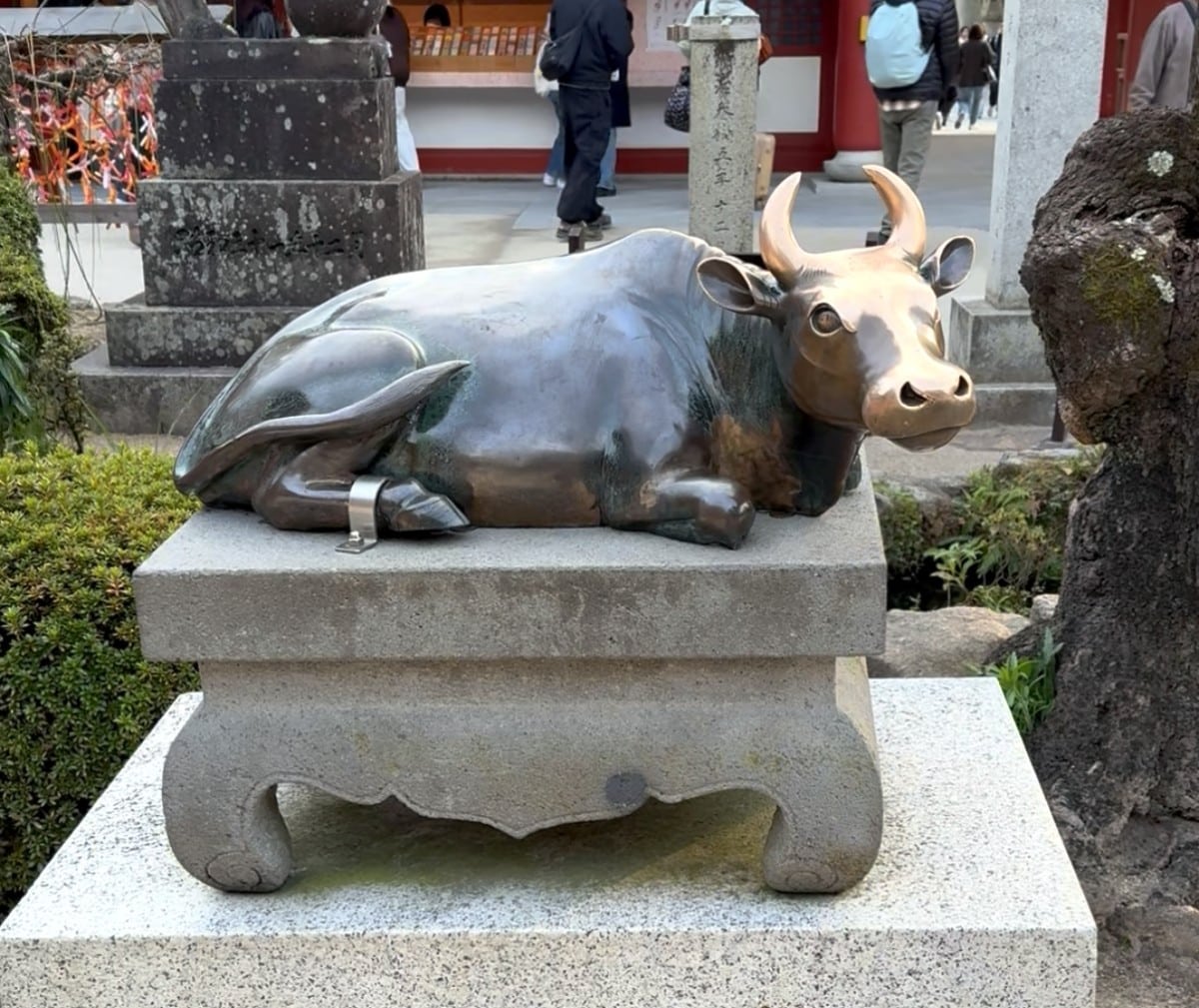 御神牛