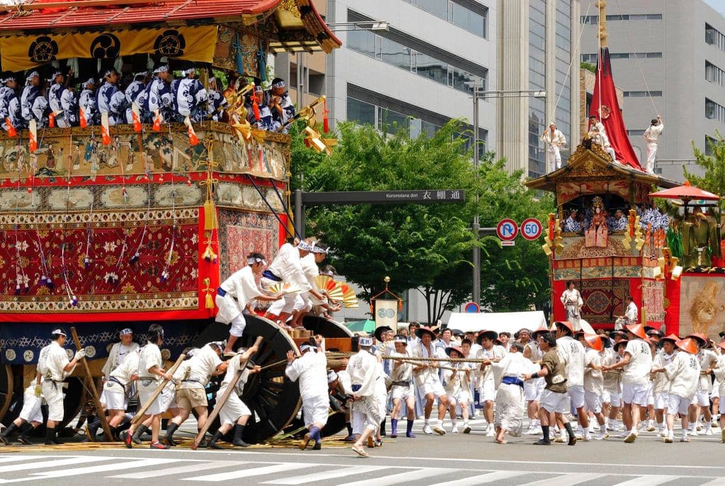 前祭山鉾巡行
