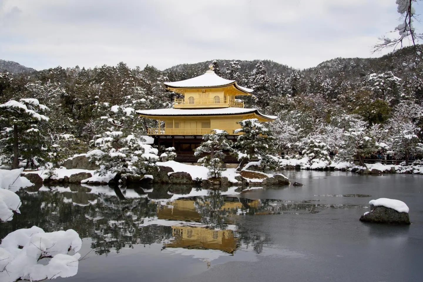 金閣寺