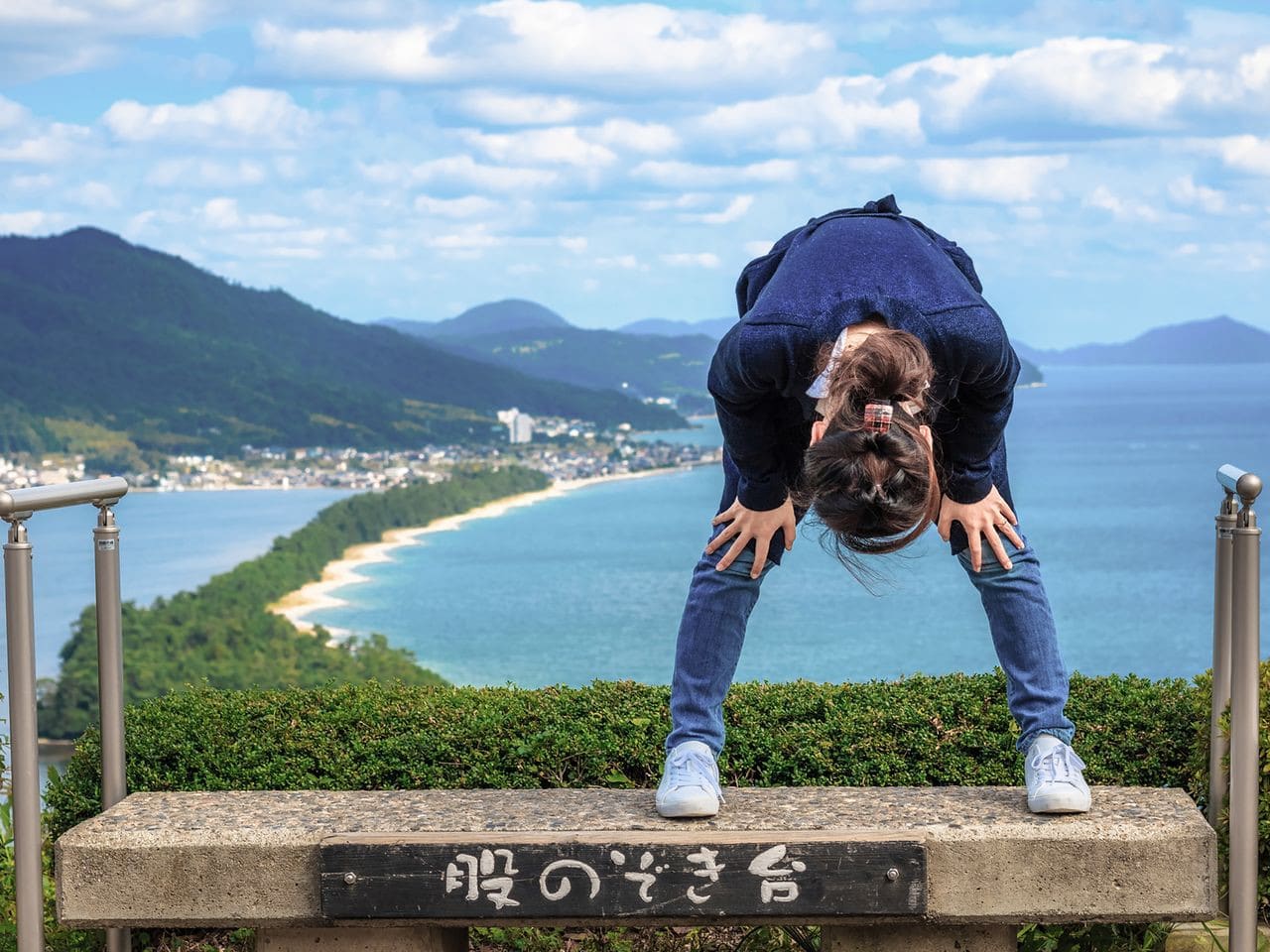 股のぞき體驗