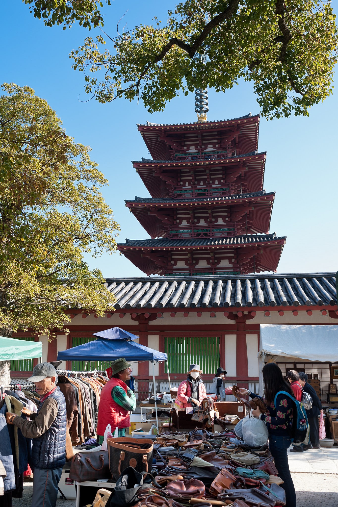 骨董市集