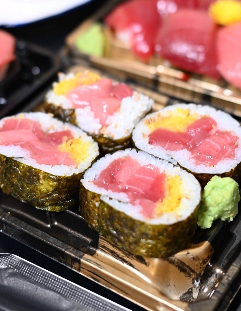 頂級黑鮪魚生魚片