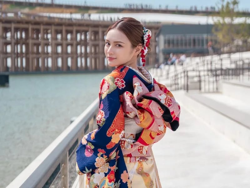 心齋橋和服體驗:穿上浴衣感受夏日祭典氛圍的沉浸式行程