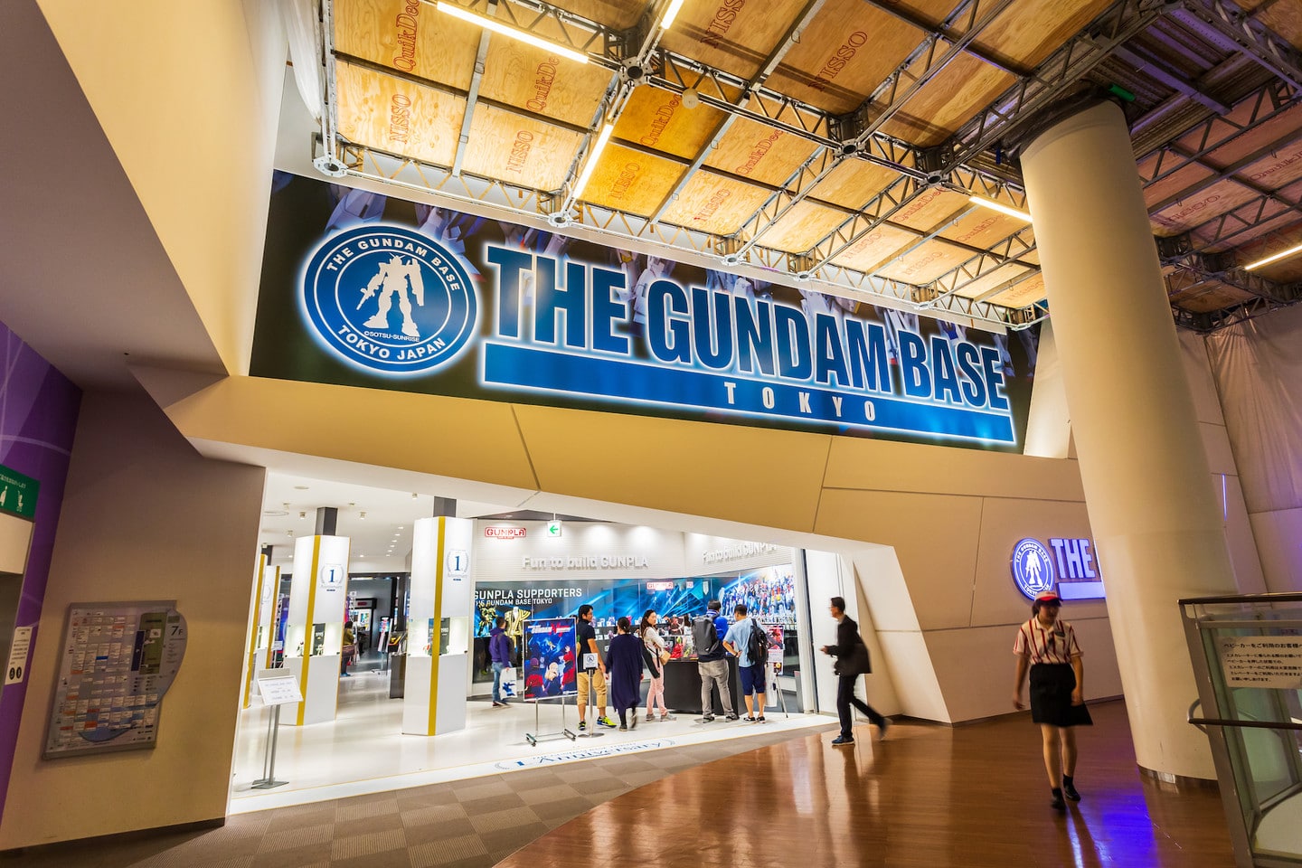 THE GUNDAM BASE TOKYO