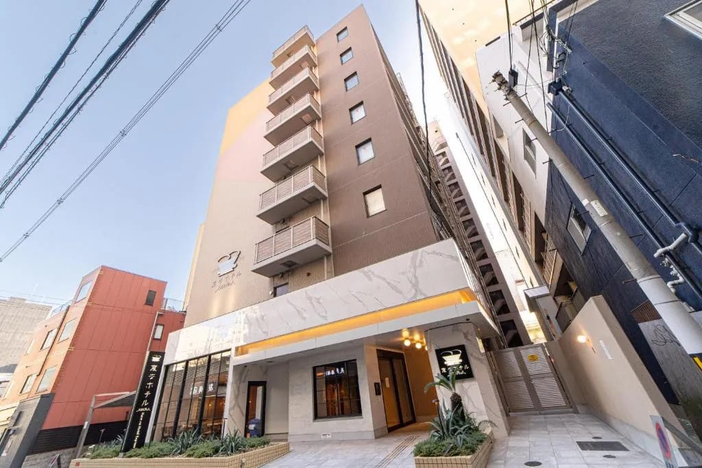 黑門Crystal Hotel