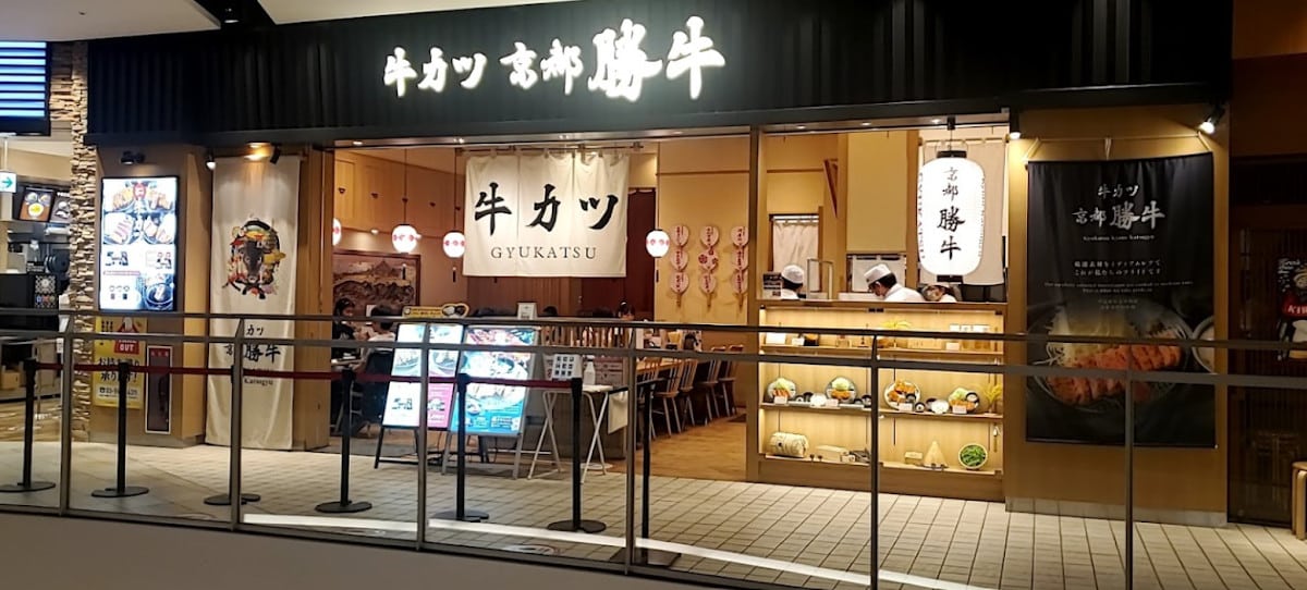 DiverCity Tokyo Plaza：鋼彈迷朝聖的美食聖地