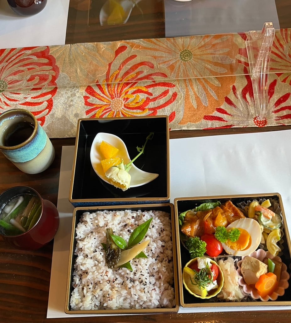 高湯玉子燒專賣店百花