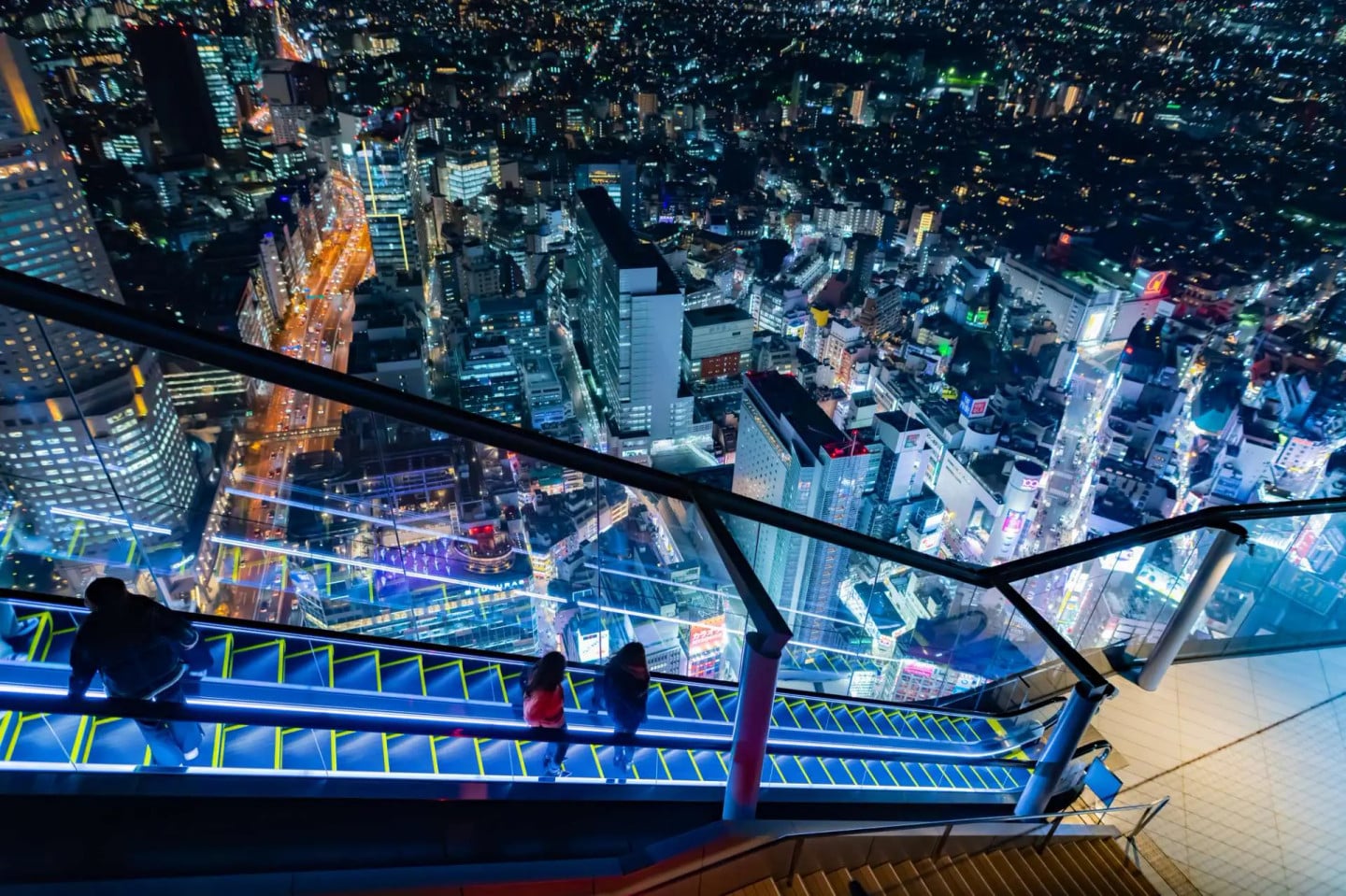 SHIBUYA SKY 展望台門票:俯瞰澀谷十字路口的最佳角度