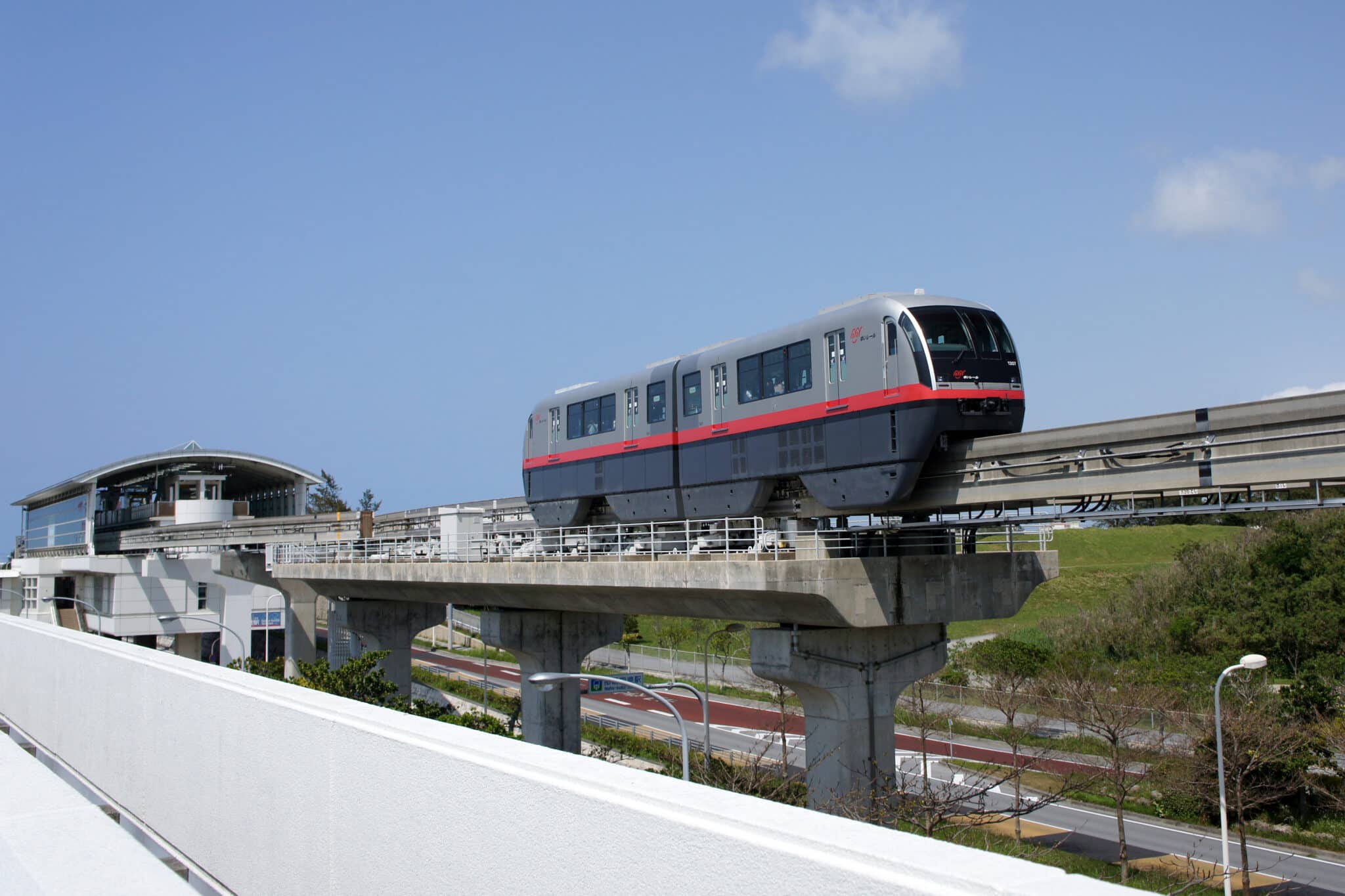 沖繩都市單軌電車 Yui Rail