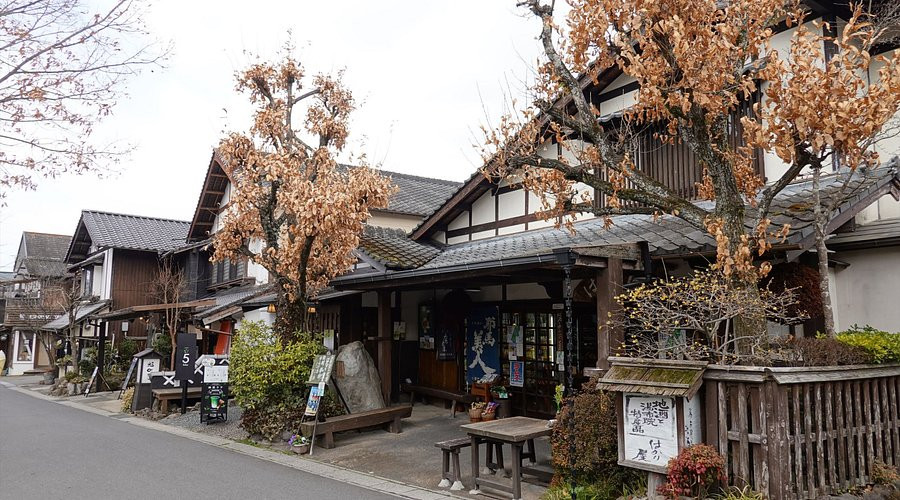 湯之坪街道