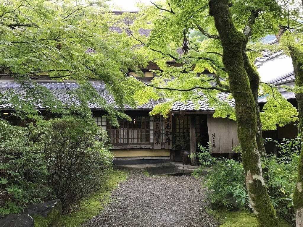 龜之井別莊（亀の井別荘）