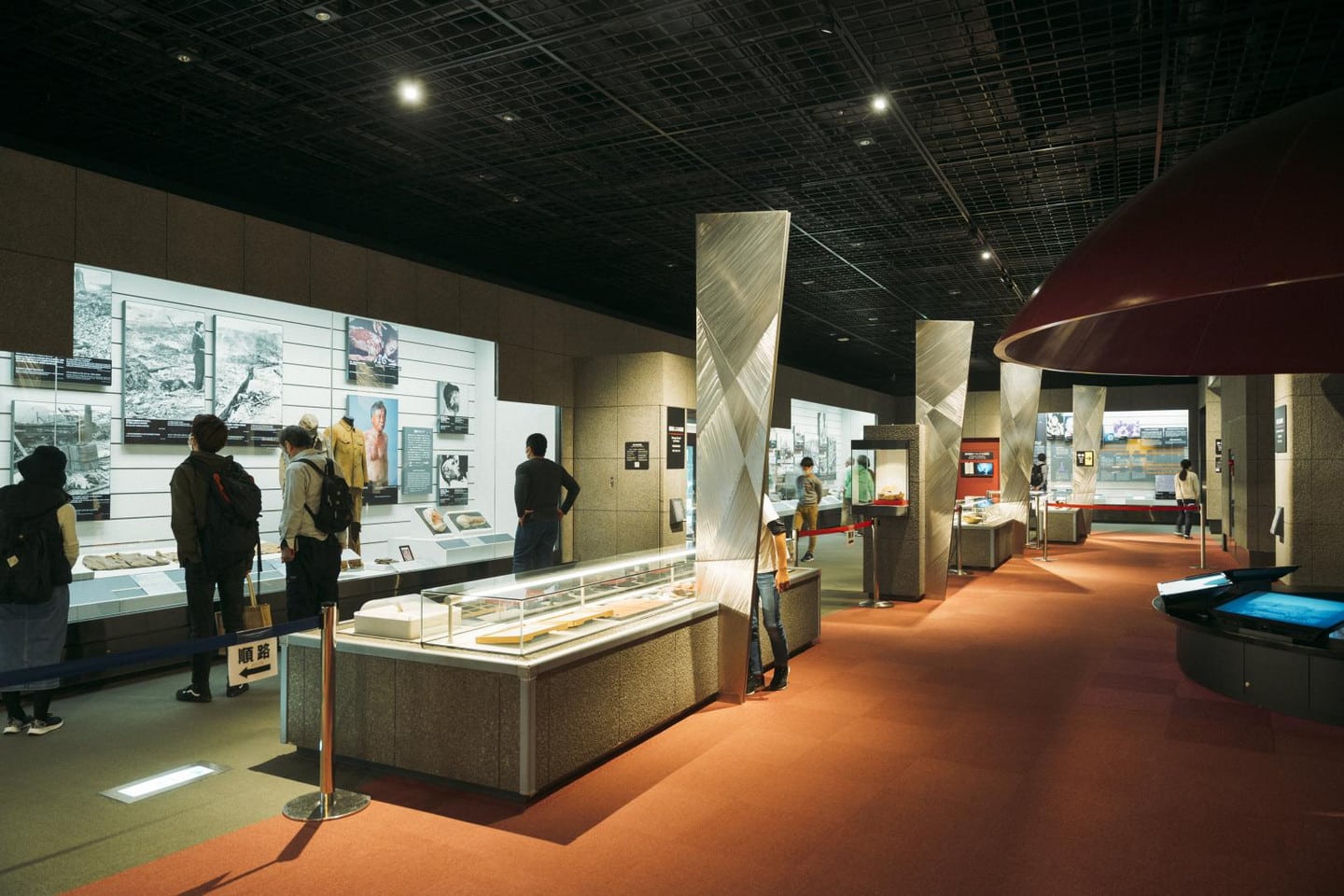 長崎原爆資料館展示室