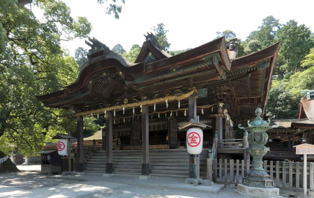 金刀比羅宮攻略2026：785階本宮與1368階奧社參拜路線、大門五人百姓、神椿咖啡與交通全指南