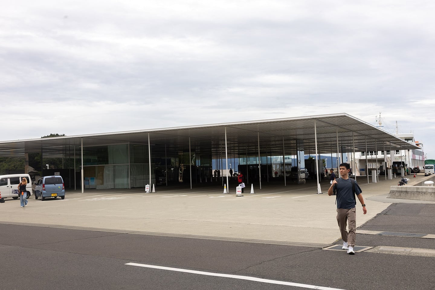 直島藝術之島攻略2026：地中美術館預約、草間彌生紅黃南瓜、家計畫與李禹煥美術館一日遊全指南