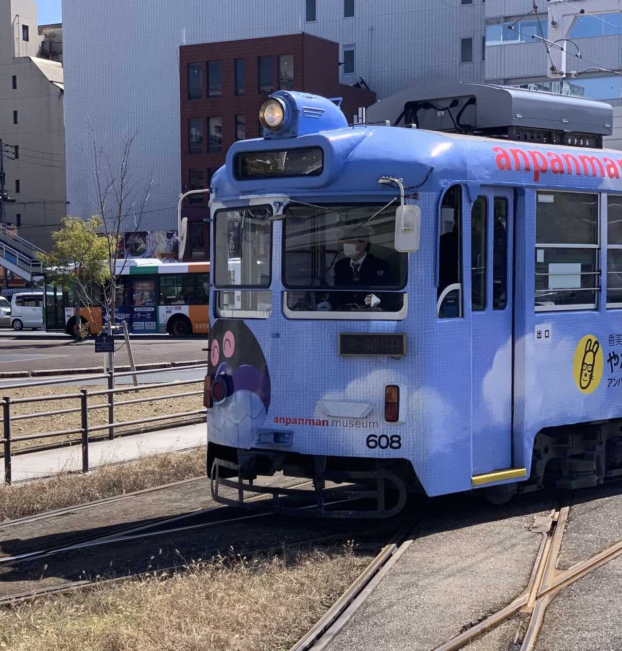 土佐電交通路面電車