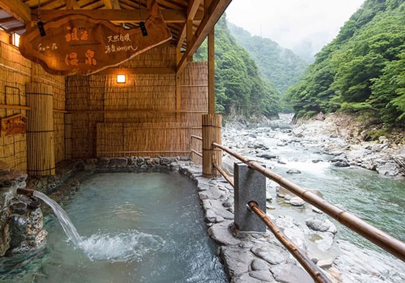 Hotel Iya Onsen | SELECTED ONSEN RYOKAN | best in japan, private hot spring  hotel, open air bath, luxury stay