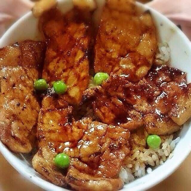元祖 豚丼のぱんちょう