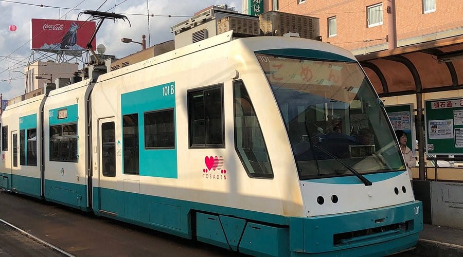 搭路面電車