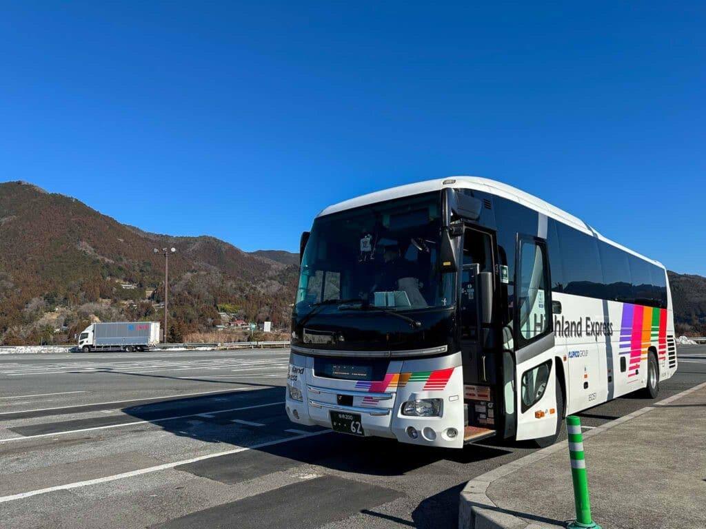 東京出發的直達滑雪巴士