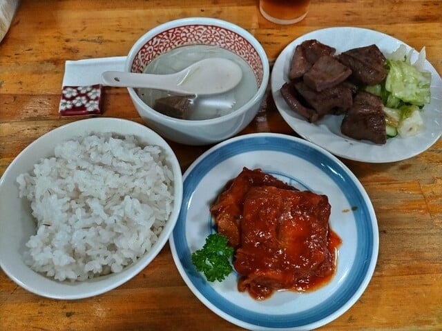 炭烤牛舌定食
