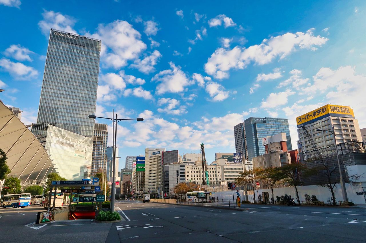 自駕前往：停車場多在表參道周邊
