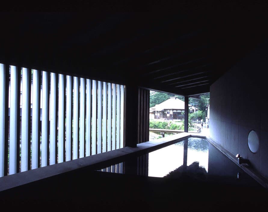 共同浴場