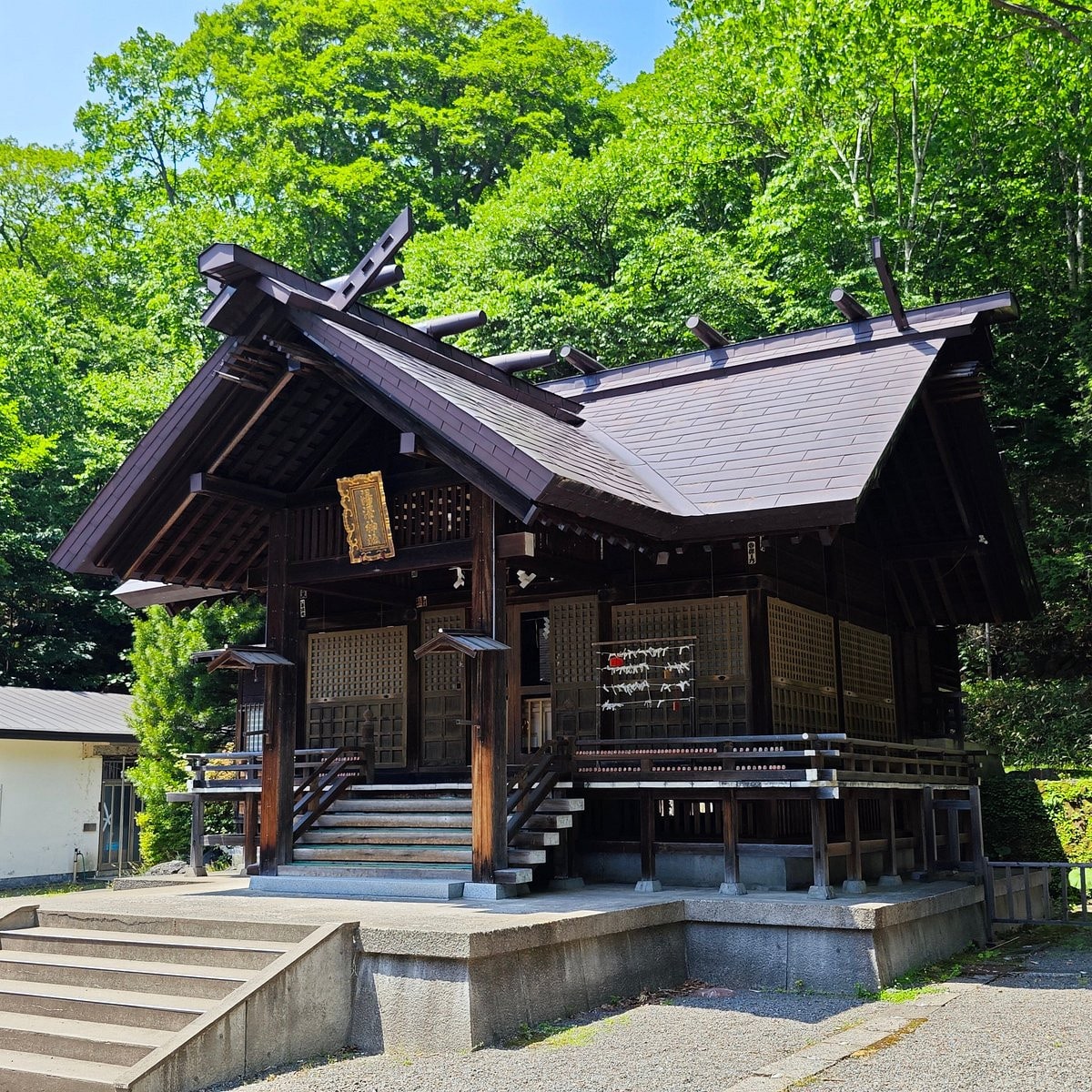 湯澤神社